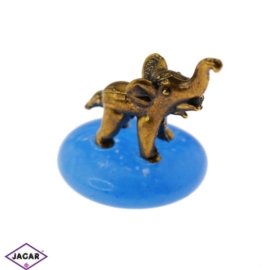 Figurka metalowa - słoń na kamyku - FR139