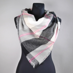 Chusta black grey pink w kratę - 100x90cm WO797