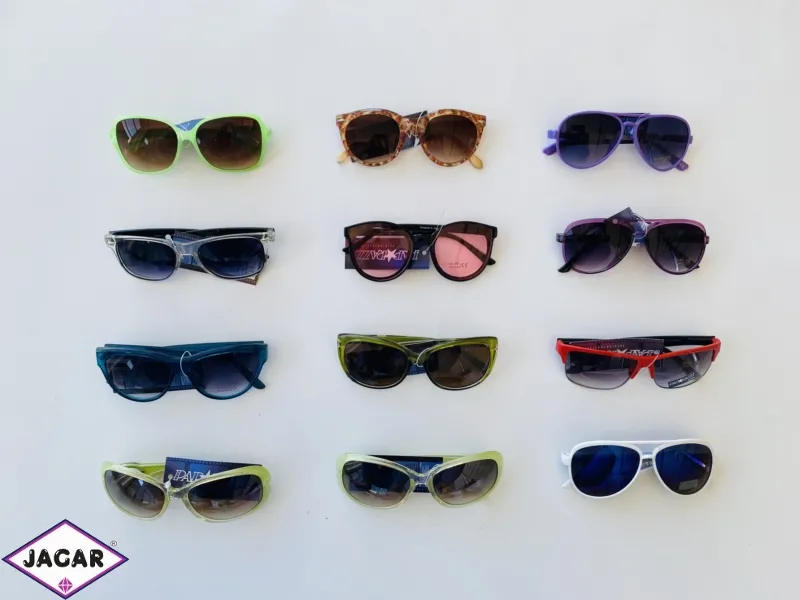 Okulary damskie mix wzorów 12szt/op O23 Okulary damskie mix wzorów 12szt/op O23