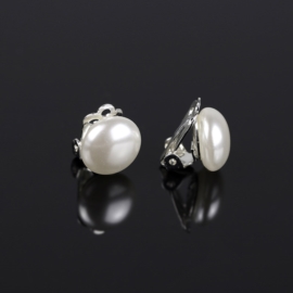 Klipsy czeskie perła biała owal1,8cm 43/106 EA2866
