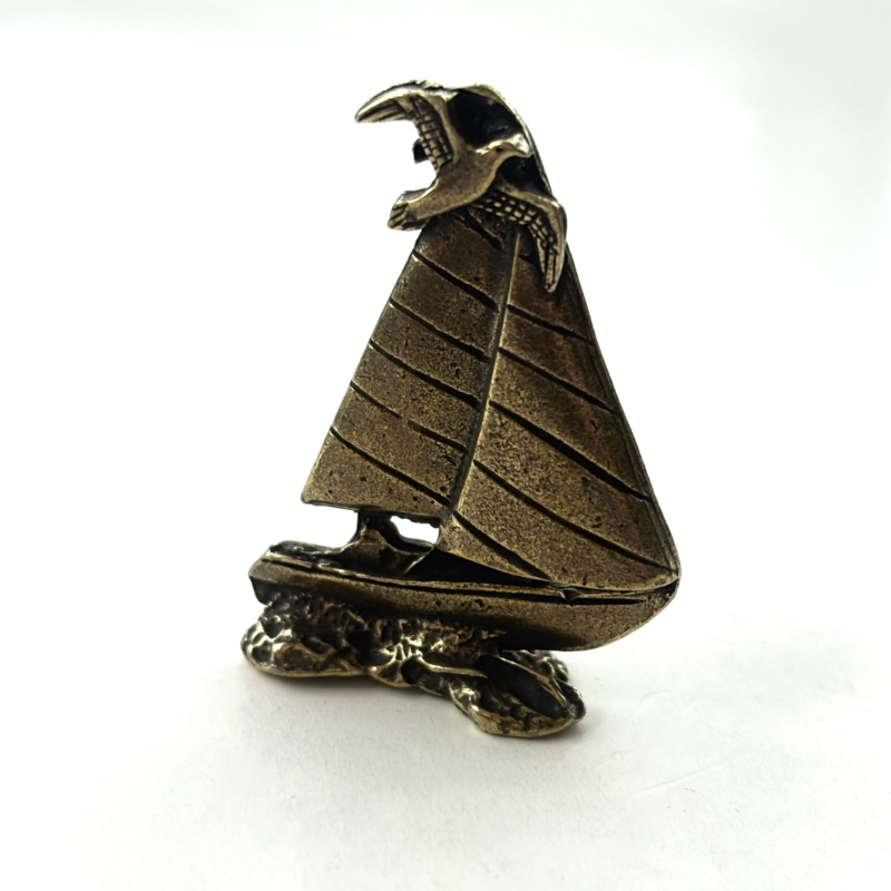 Figurka metalowa - żaglówka - FR83