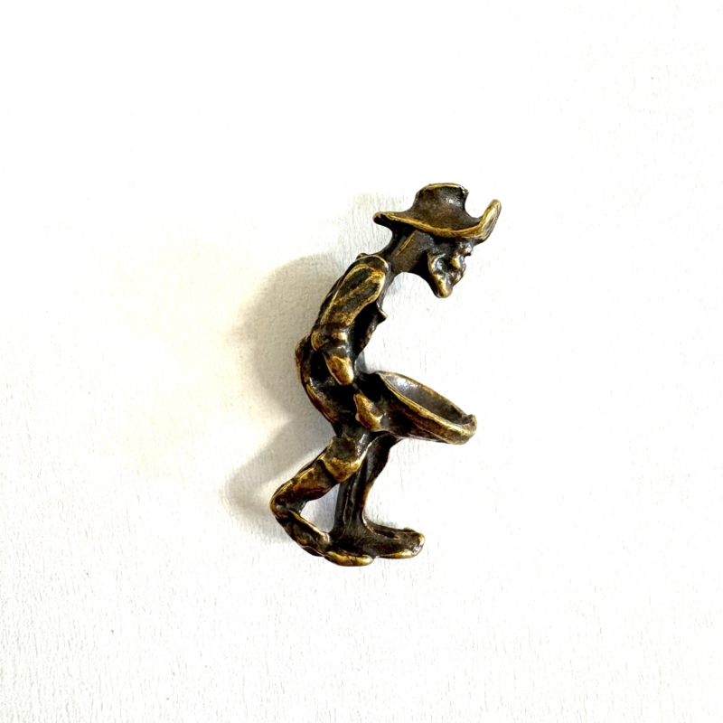 Figurka górnik z misą - 2,6cm FR162 Figurka górnik z misą - 2,6cm FR162