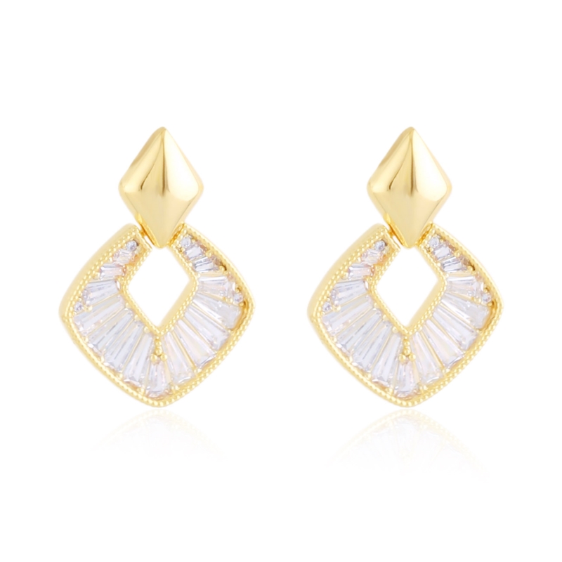 Kolczyki 14k z kryształkami Moonriver EAP45390 Kolczyki 14k z kryształkami Moonriver EAP45390